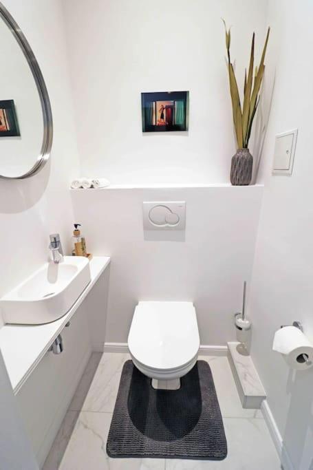 Smart Apt Mit Balkon Am Augarten Park Naehe Zentrum Vienna Exterior photo